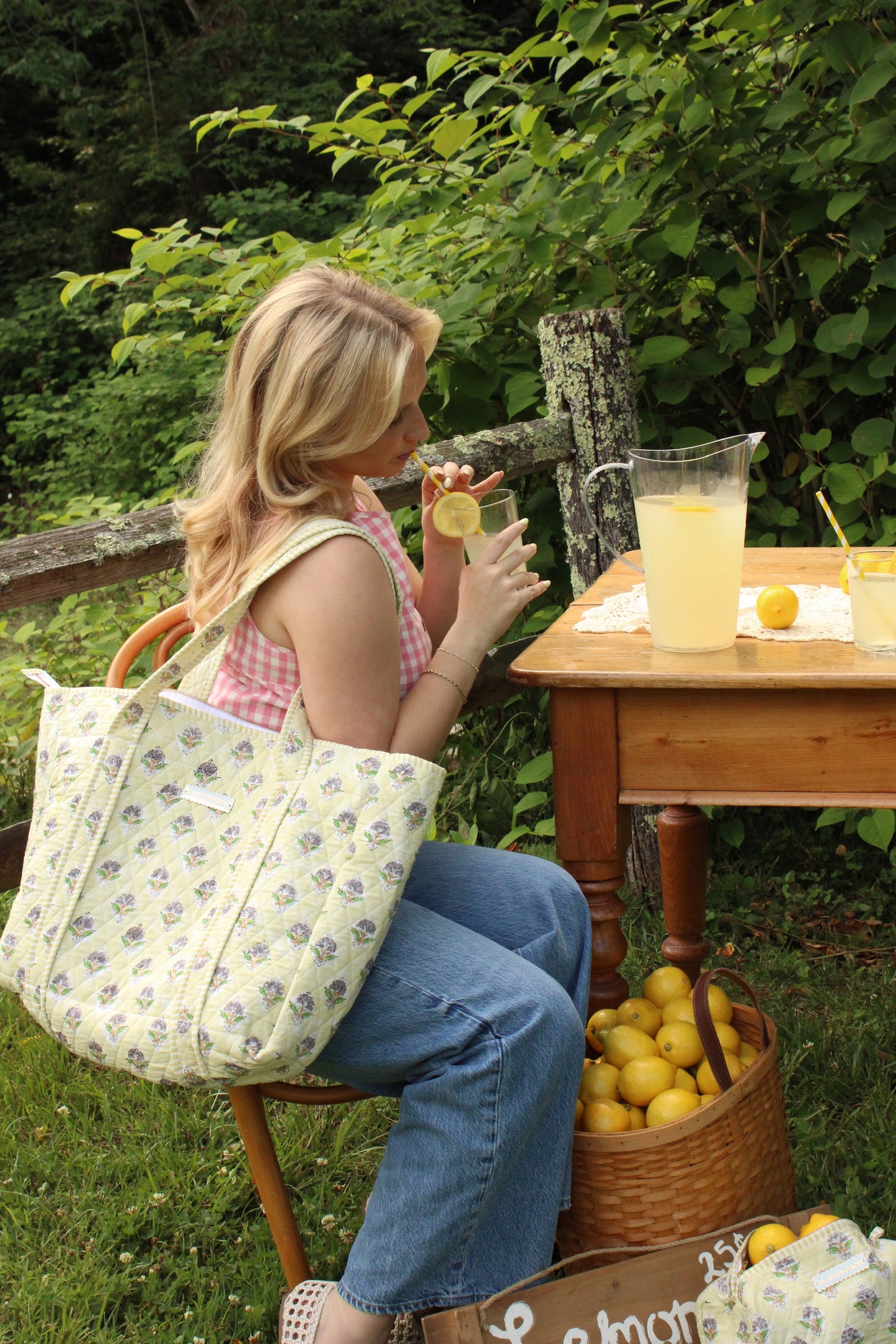 Hunnie Tote Bag