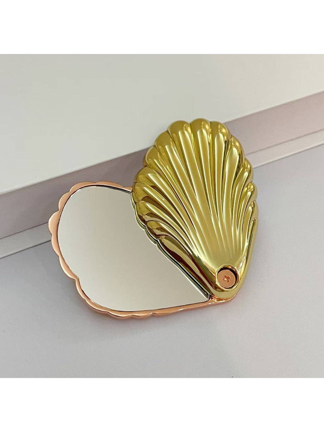 Shell Hand-Held Mirror